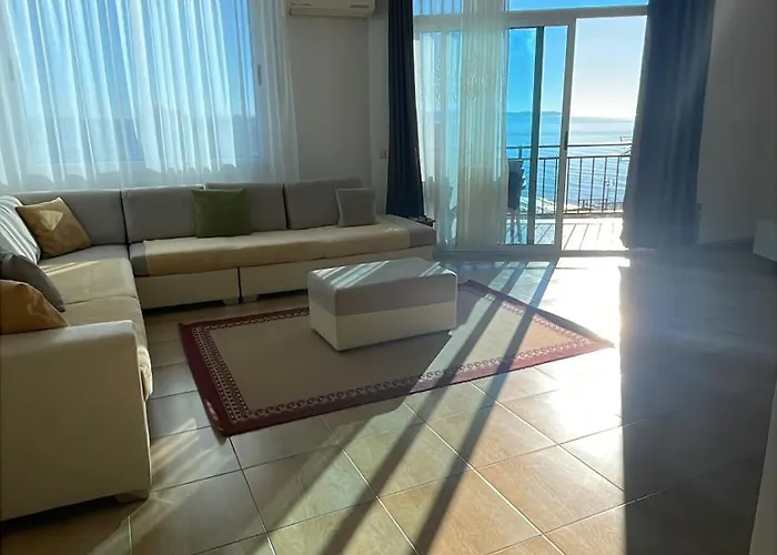 Apartment Retreat *
